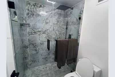 100 Lincoln #1207, Miami Beach, FL 33139 - Photo 11