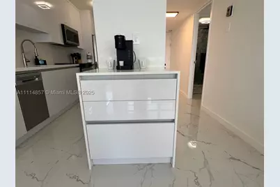 100 Lincoln #1207, Miami Beach, FL 33139 - Photo 9