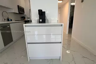 100 Lincoln, Miami Beach, FL 33139 - Photo 9