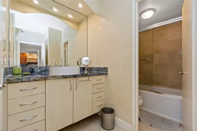 100 Lincoln #1533, Miami Beach, FL 33139 - Photo 11