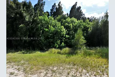 45 Savannah, Fort Pierce, FL 34950 - Photo 3
