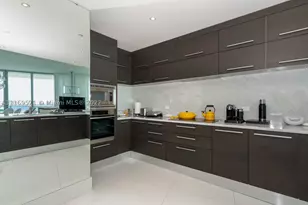 900 Biscayne, Miami, FL 33132 - Photo 13