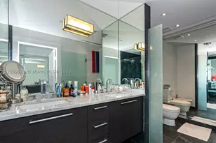900 Biscayne, Miami, FL 33132 - Photo 23