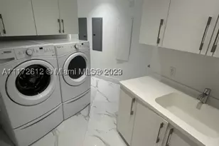 18555 Collins, Sunny Isles Beach, FL 33160 - Photo 39