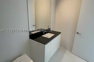 18555 Collins, Sunny Isles Beach, FL 33160 - Photo 37
