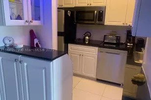 100 Lincoln, Miami Beach, FL 33139 - Photo 9