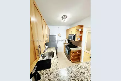 100 Lincoln #1243, Miami Beach, FL 33139 - Photo 7