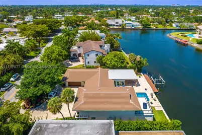 1025 Diplomat, Hollywood, FL 33019 - Photo 97