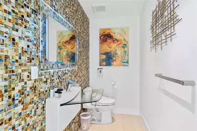1025 Diplomat, Hollywood, FL 33019 - Photo 49