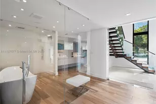 1025 Diplomat, Hollywood, FL 33019 - Photo 57