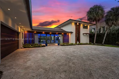 1025 Diplomat, Hollywood, FL 33019 - Photo 89
