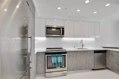100 Lincoln #940, Miami Beach, FL 33139 - Photo 11