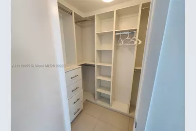 485 Brickell #2504, Miami, FL 33131 - Photo 13
