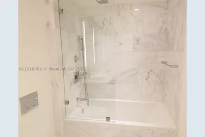 1451 Brickell #1206, Miami, FL 33131 - Photo 17