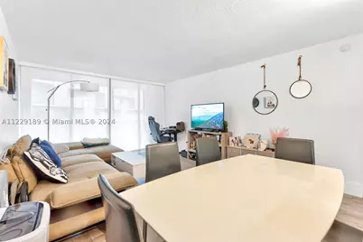 3401 N Country Club #406, Aventura, FL 33180 - Photo 23