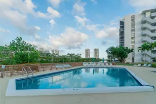 3401 N Country Club, Aventura, FL 33180 - Photo 27