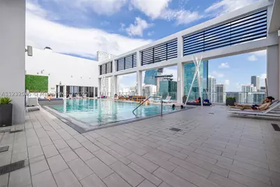 151 SE 1st #809, Miami, FL 33131 - Photo 1