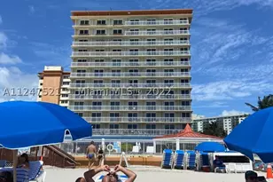 19201 Collins, Sunny Isles Beach, FL 33160 - Photo 25