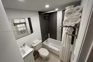 19201 Collins, Sunny Isles Beach, FL 33160 - Photo 5