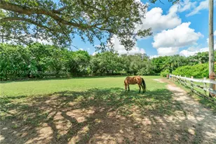 25950 SW 187, Homestead, FL 33031 - Photo 9