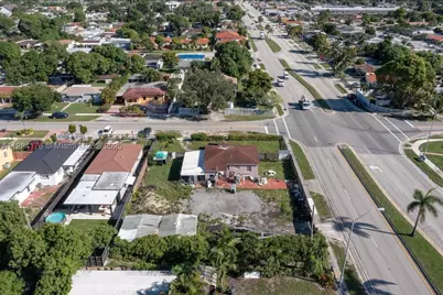 782 E 37th, Hialeah, FL 33013 - Photo 33