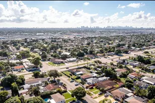 782 E 37th, Hialeah, FL 33013 - Photo 41