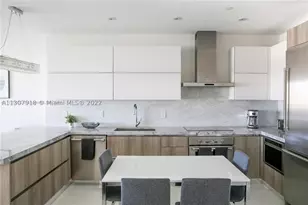 100 Lincoln, Miami Beach, FL 33139 - Photo 3
