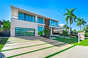 2950 NE 164th, North Miami Beach, FL 33160 - Photo 3