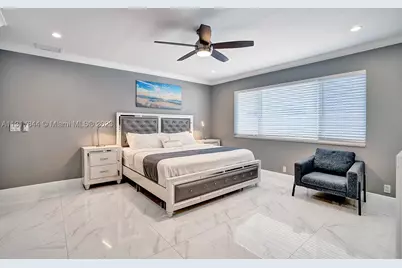 1301 Rodman, Hollywood, FL 33019 - Photo 37