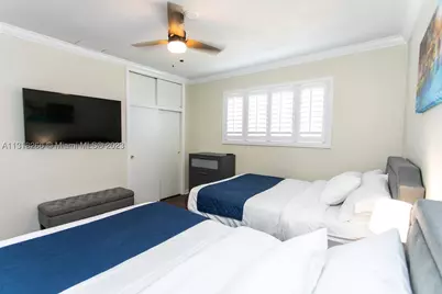 1311 Rodman, Hollywood, FL 33019 - Photo 9