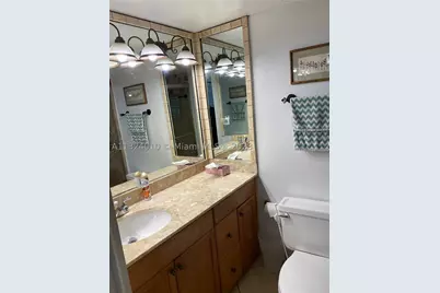 [Address not provided], Hollywood, FL 33019 - Photo 17