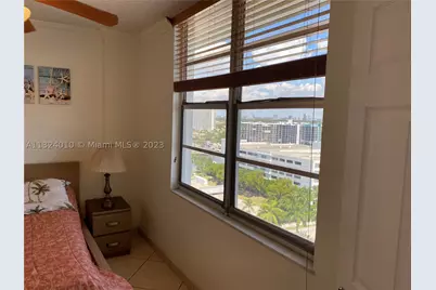 [Address not provided], Hollywood, FL 33019 - Photo 9