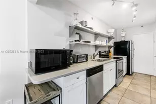100 Lincoln, Miami Beach, FL 33139 - Photo 7