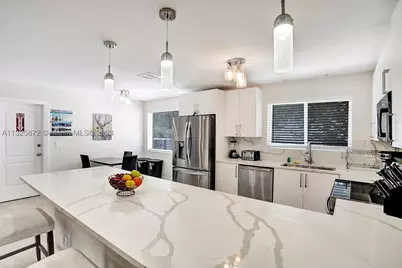1018 Adams, Hollywood, FL 33019 - Photo 13