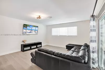 1018 Adams, Hollywood, FL 33019 - Photo 23