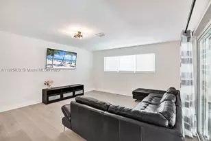 1018 Adams, Hollywood, FL 33019 - Photo 23