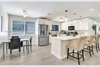 1018 Adams, Hollywood, FL 33019 - Photo 11