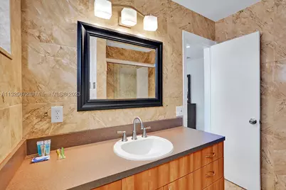 1018 Adams, Hollywood, FL 33019 - Photo 39