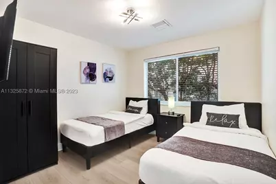 1018 Adams, Hollywood, FL 33019 - Photo 33