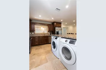 333 SE 3rd, Dania Beach, FL 33004 - Photo 11
