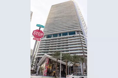 1300 Brickell Bay #1608, Miami, FL 33131 - Photo 29