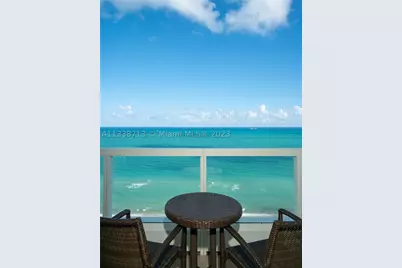 4391 Collins #1911/1909/1910/1912, Miami Beach, FL 33140 - Photo 13