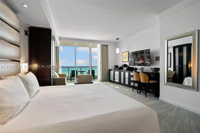 4391 Collins #1911/1909/1910/1912, Miami Beach, FL 33140 - Photo 9