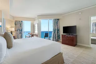 18001 Collins, Sunny Isles Beach, FL 33160 - Photo 7