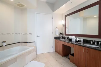 18001 Collins #2009, Sunny Isles Beach, FL 33160 - Photo 9