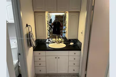 100 Lincoln #1007, Miami Beach, FL 33139 - Photo 23