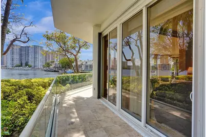 2600 Island #101, Aventura, FL 33160 - Photo 17