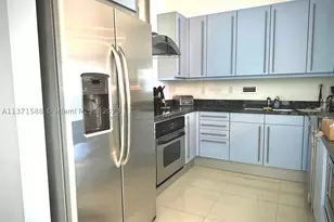 2301 Collins, Miami Beach, FL 33139 - Photo 9