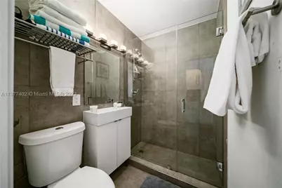 7300 Ocean #110, Miami Beach, FL 33141 - Photo 15