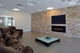 1750 N Bayshore, Miami, FL 33132 - Photo 25